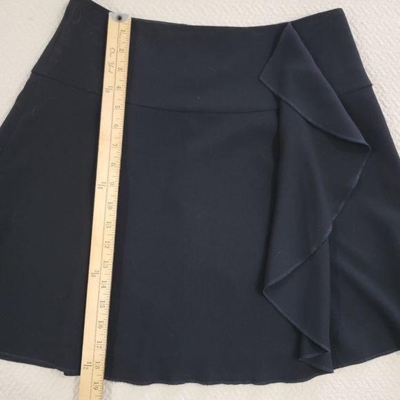 LOFT Black Skirt With Ruffle Women's Size 6 Mini Flowy - Picture 7 of 13